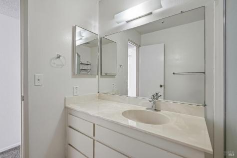 16 Redwood Court Santa Rosa CA 95409