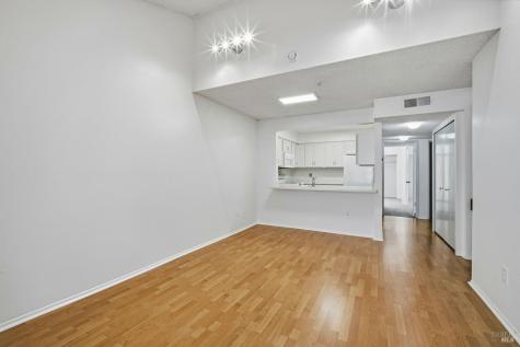 16 Redwood Court Santa Rosa CA 95409