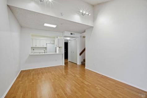 16 Redwood Court Santa Rosa CA 95409