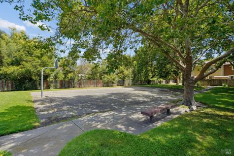 522 Santa Alicia Drive Rohnert Park CA 94928