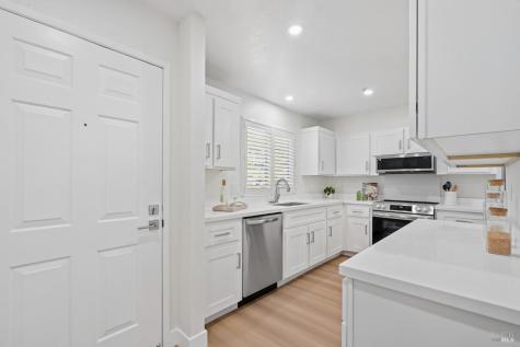522 Santa Alicia Drive Rohnert Park CA 94928