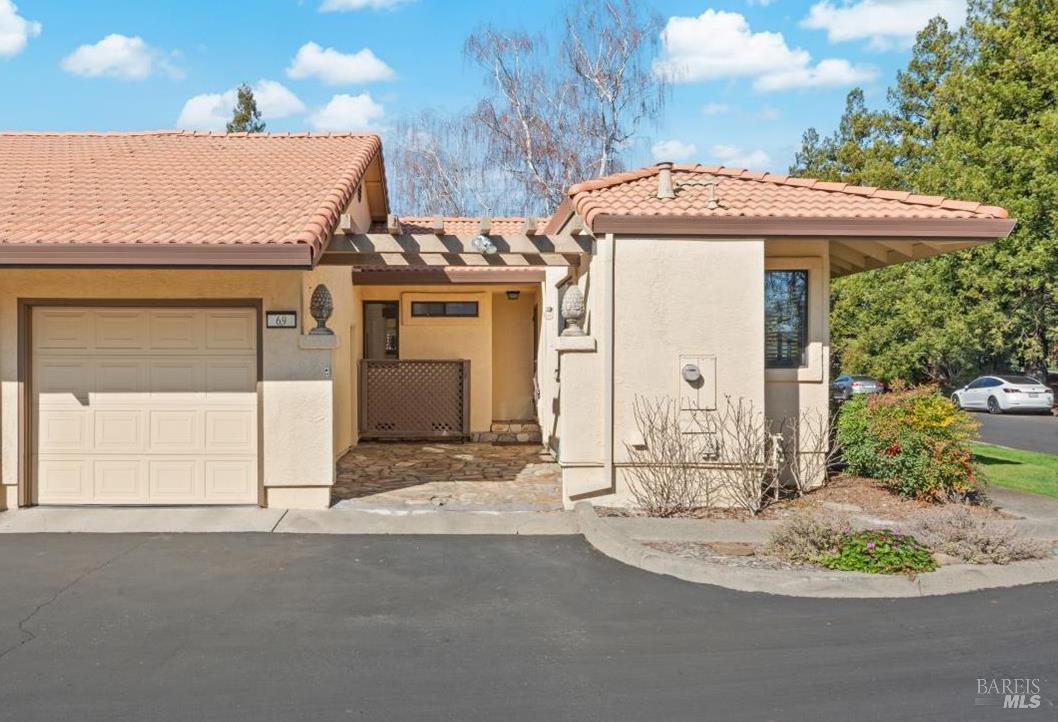 69 Fountain Grove Circle Napa CA 94558
