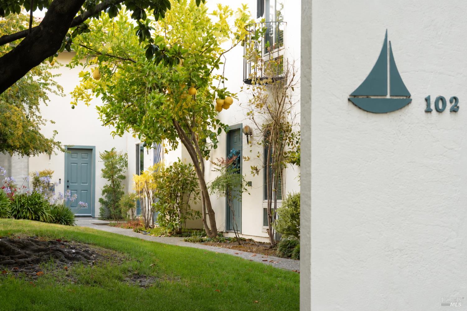 1028 Marina Drive Napa CA 94559