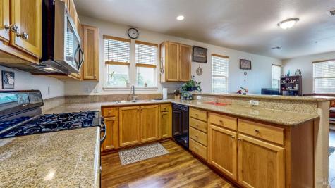 6698 Santero Way Cotati CA 94931