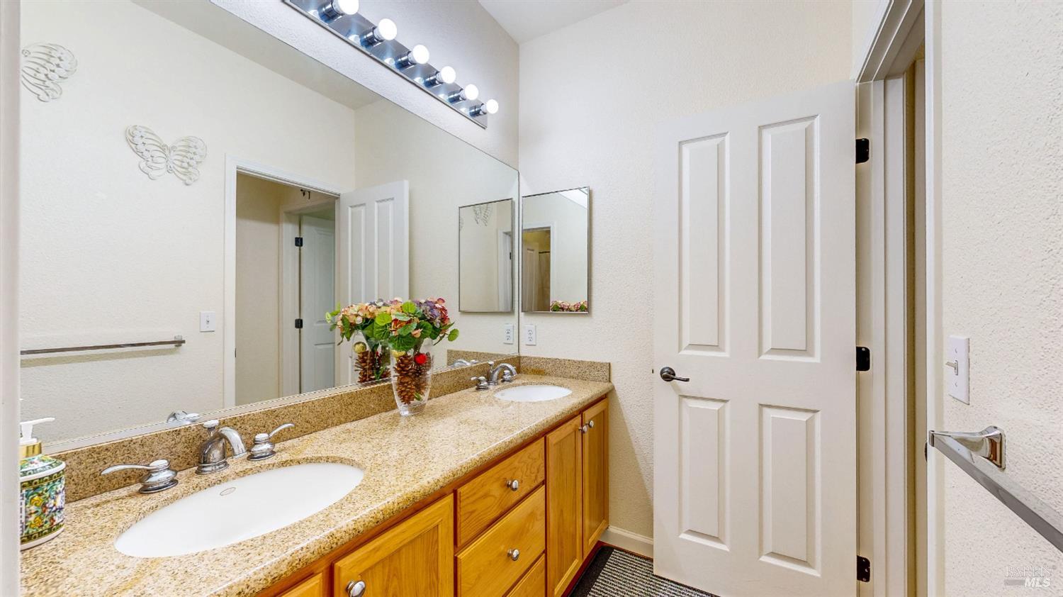 6698 Santero Way Cotati CA 94931