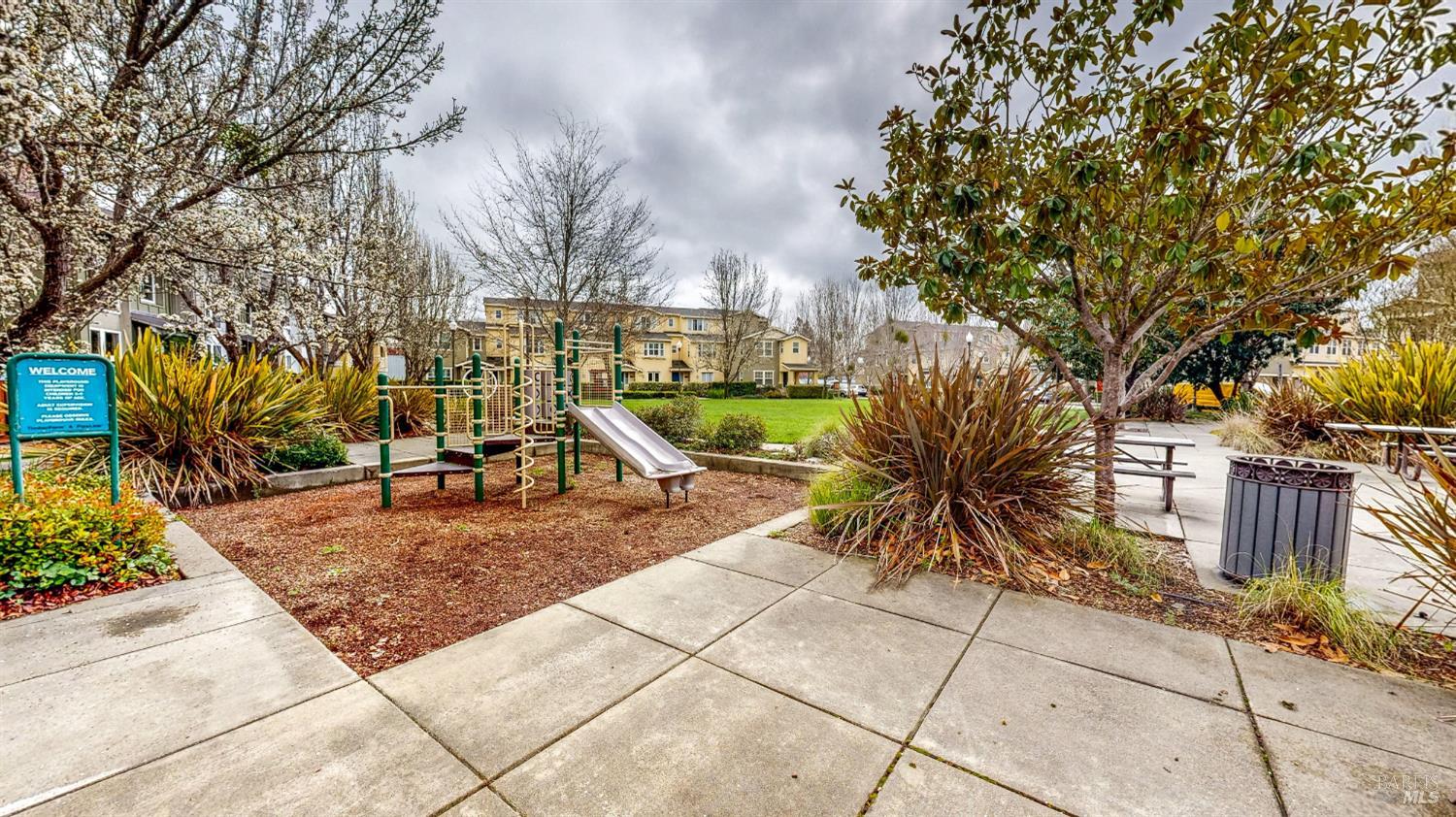 6698 Santero Way Cotati CA 94931