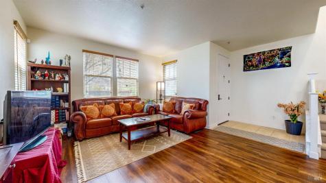6698 Santero Way Cotati CA 94931