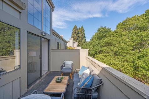 154 Sandpiper Court Novato CA 94949