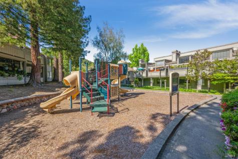 154 Sandpiper Court Novato CA 94949
