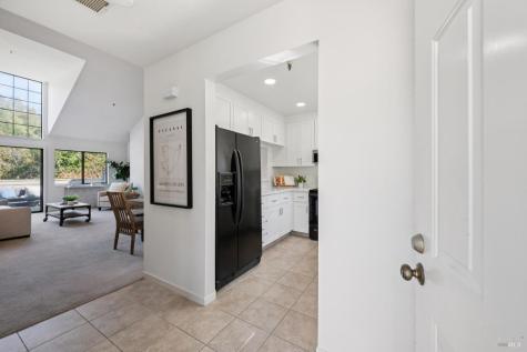 154 Sandpiper Court Novato CA 94949