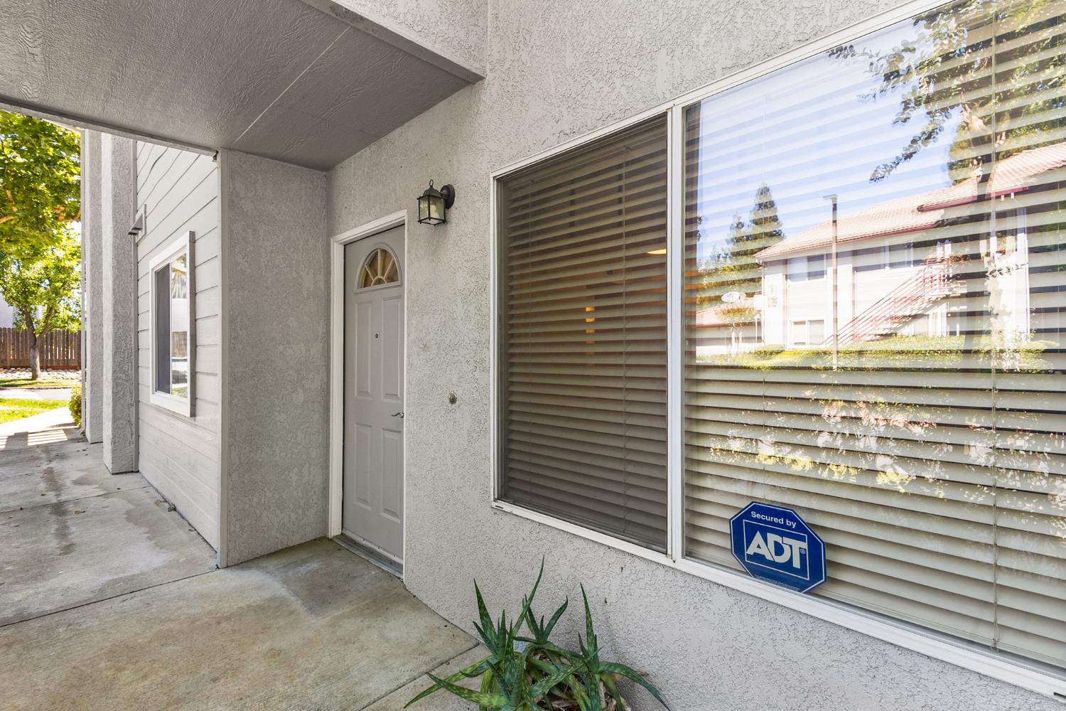 4900 Dover Lane Sacramento CA 95842