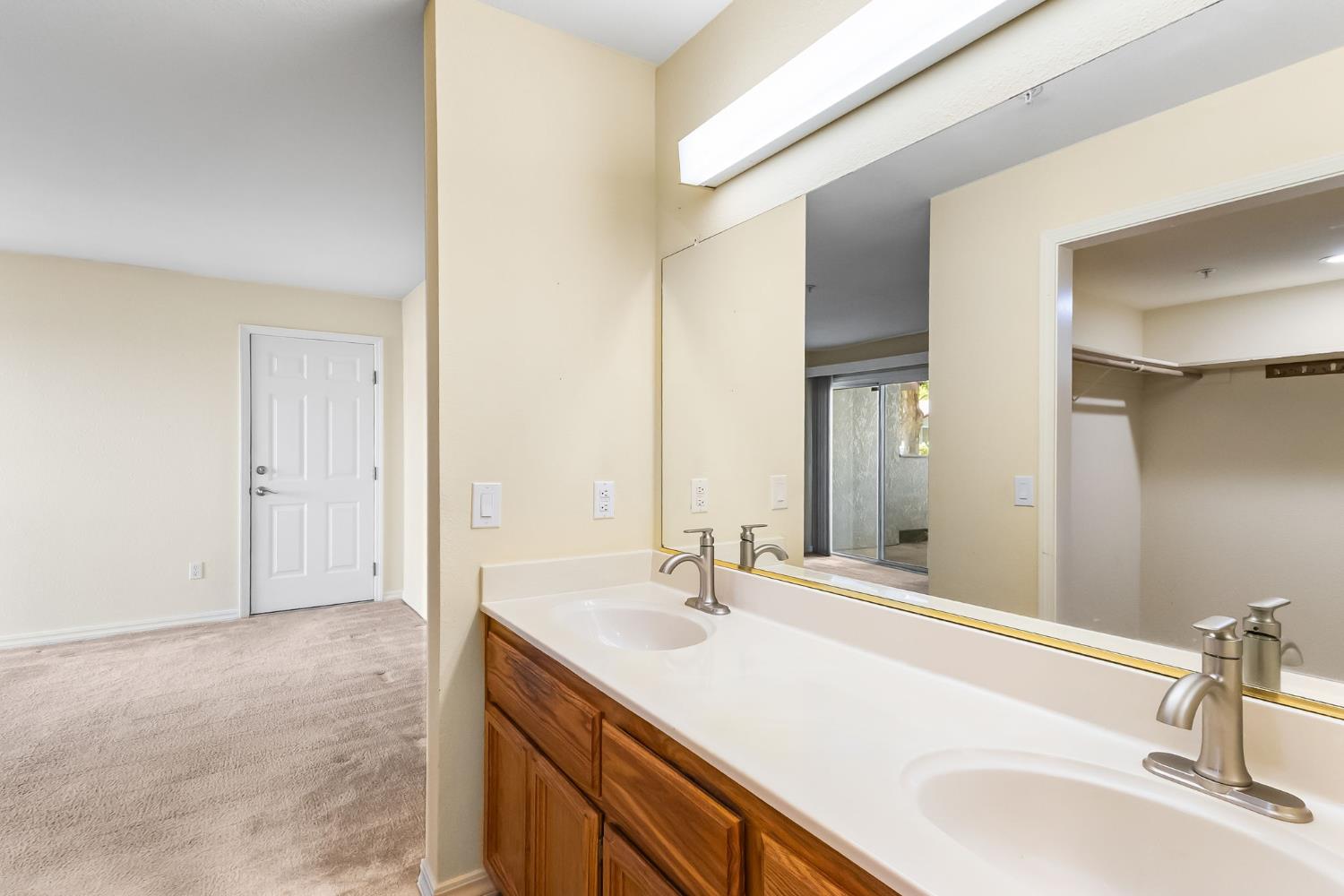 4900 Dover Lane Sacramento CA 95842