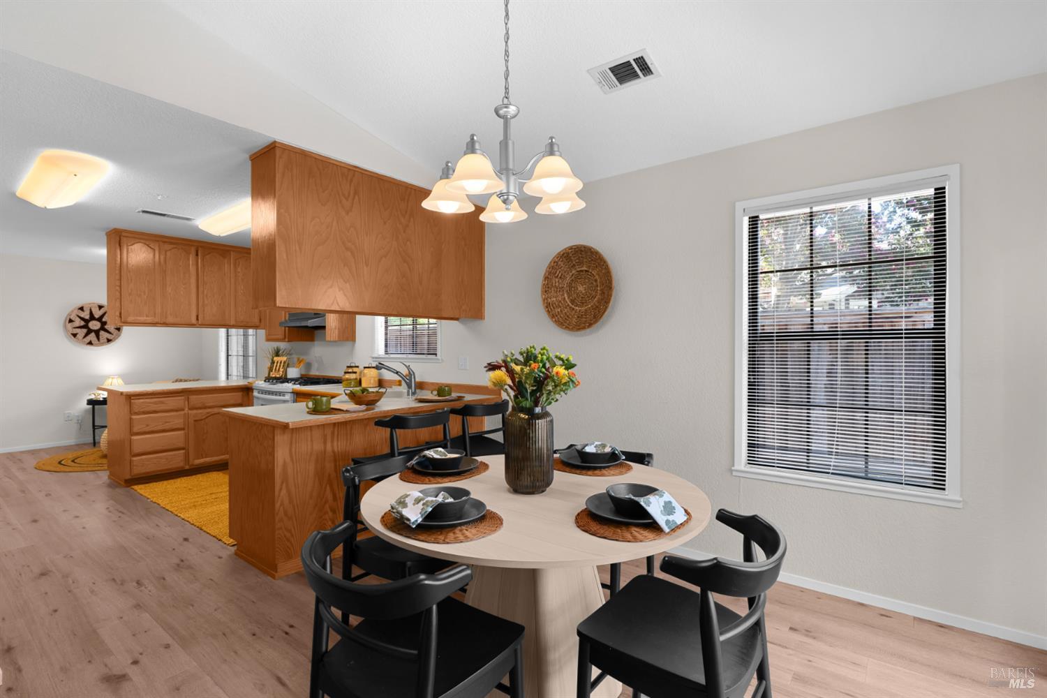 1725 Drake Court Petaluma CA 94954