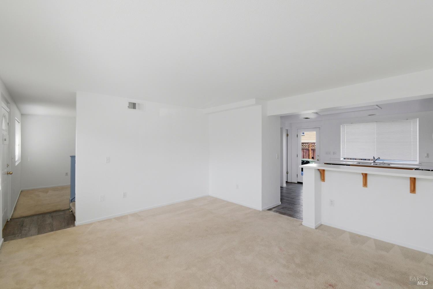 712 Daniels Avenue Vallejo CA 94590