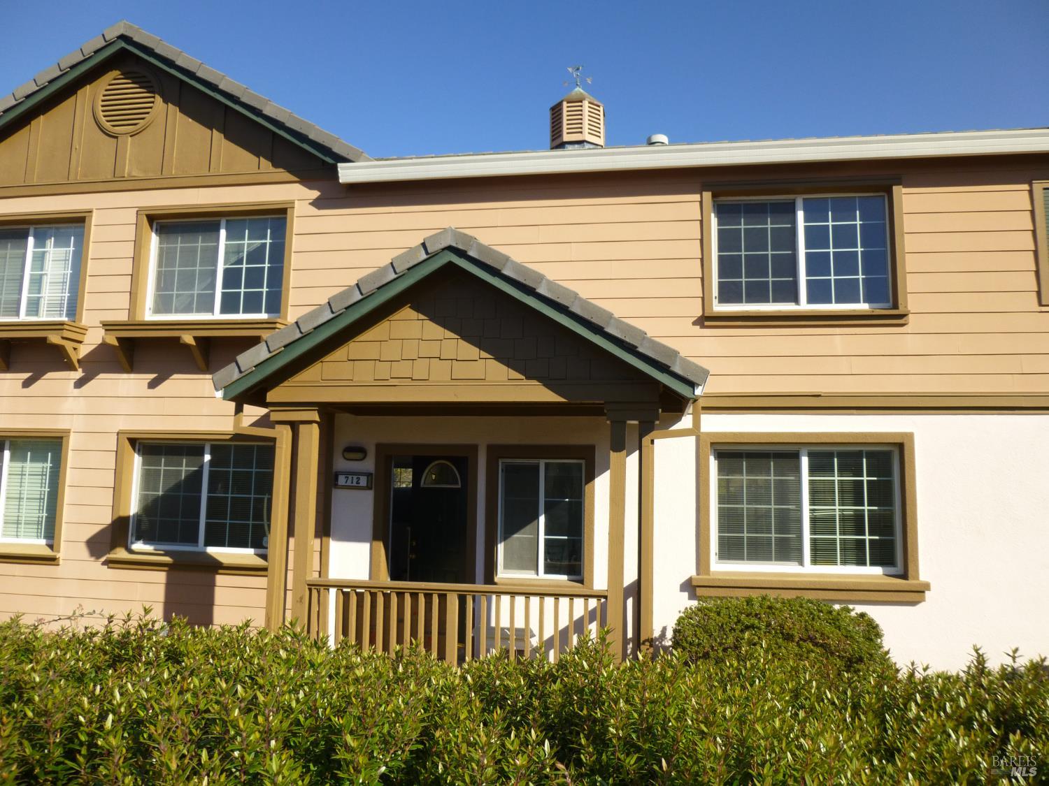 712 Daniels Avenue Vallejo CA 94590