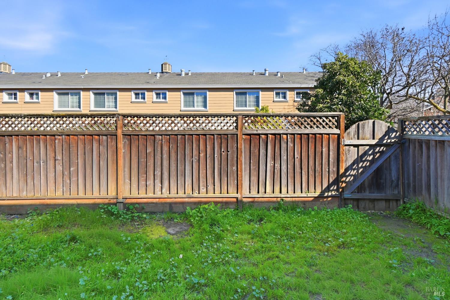 712 Daniels Avenue Vallejo CA 94590