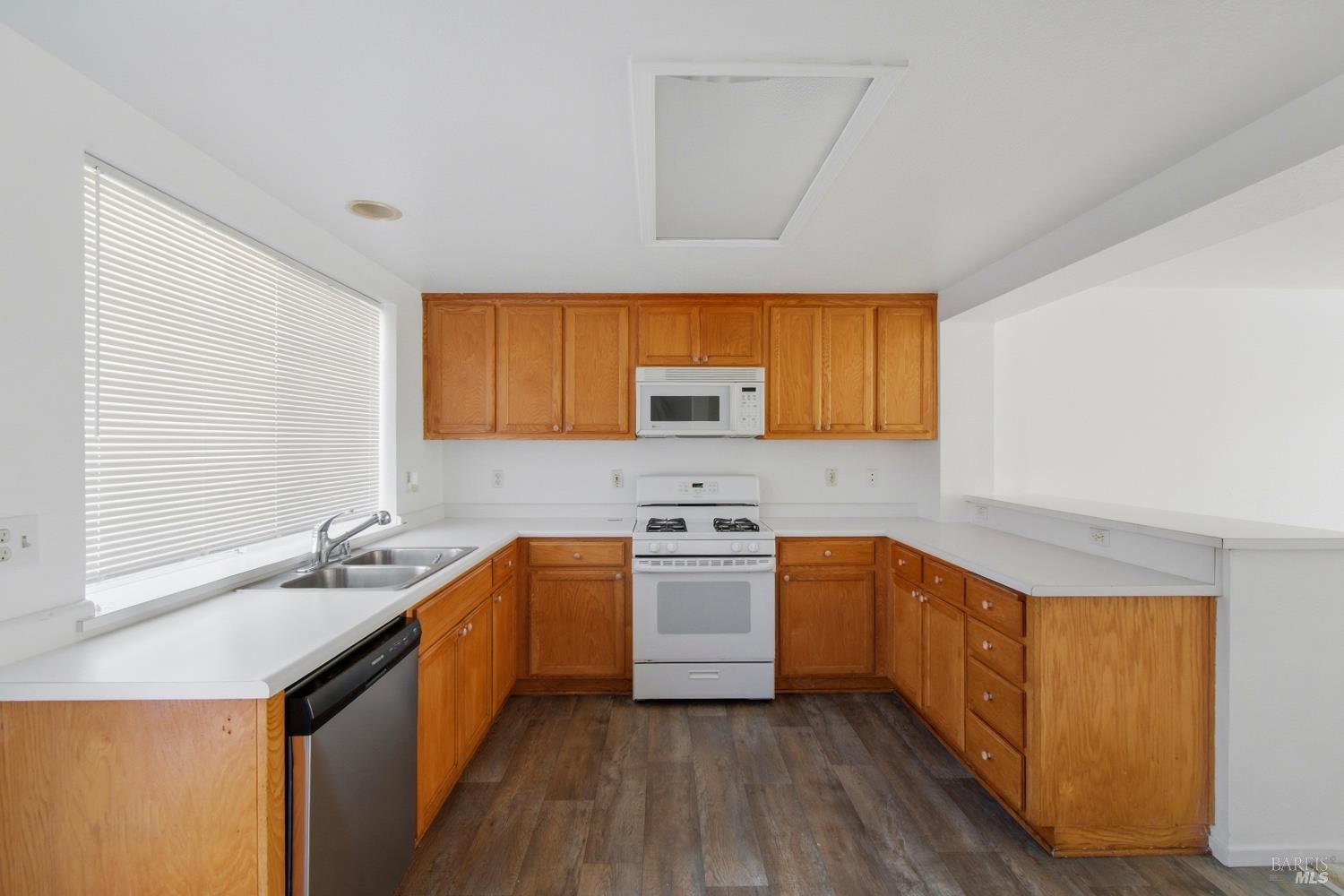 712 Daniels Avenue Vallejo CA 94590