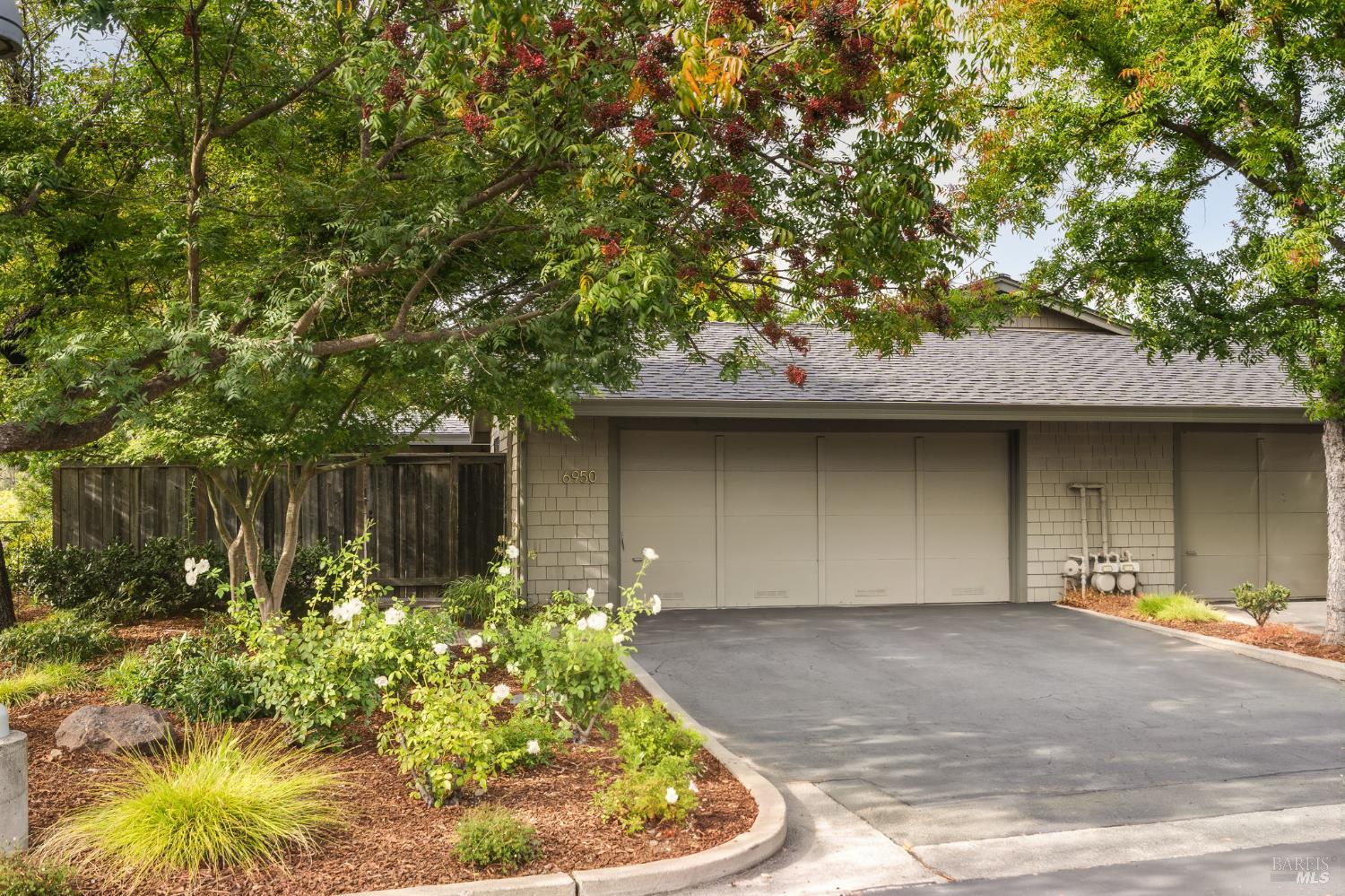 6950 Yount Street Yountville CA 94599