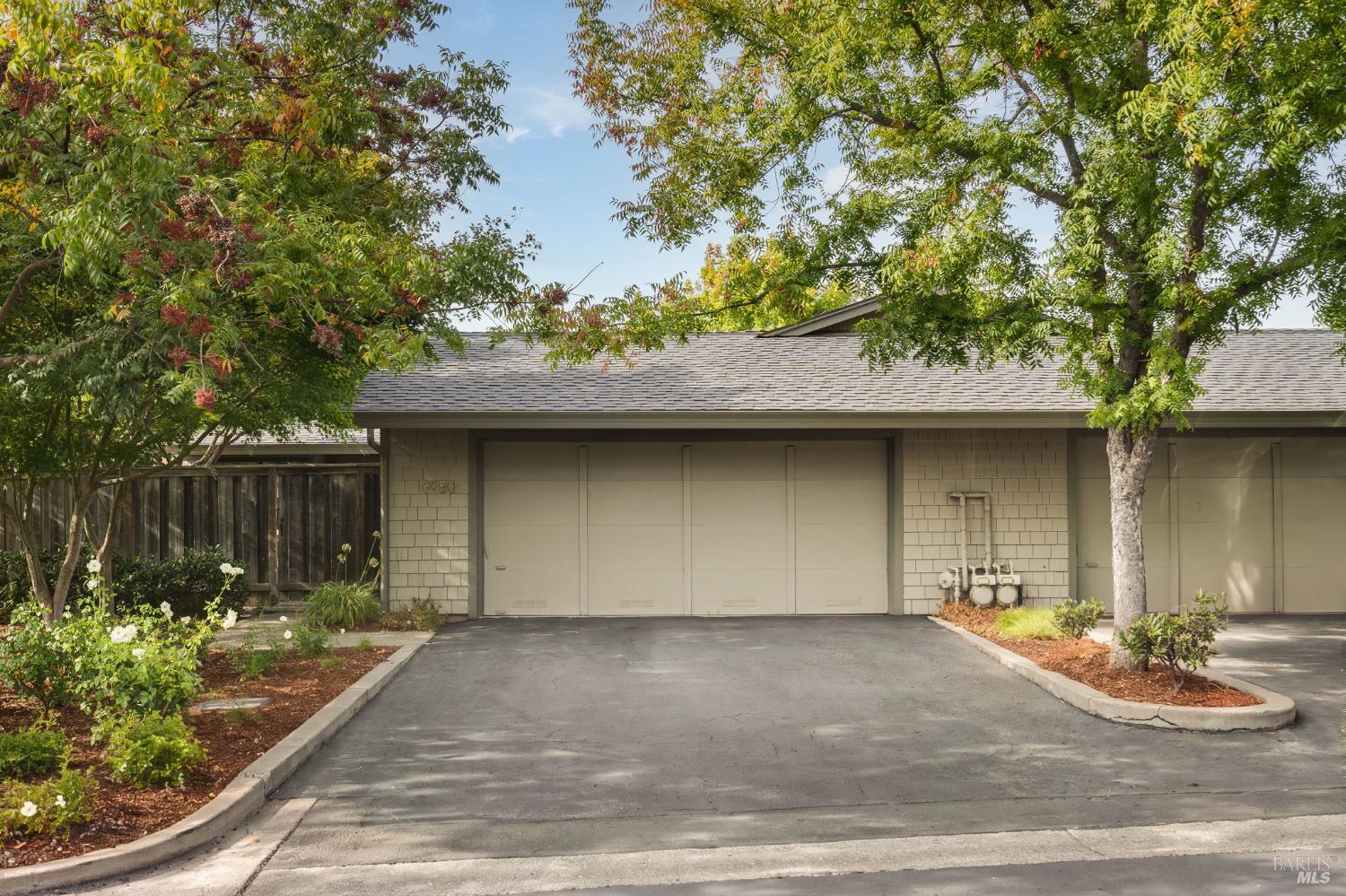 6950 Yount Street Yountville CA 94599