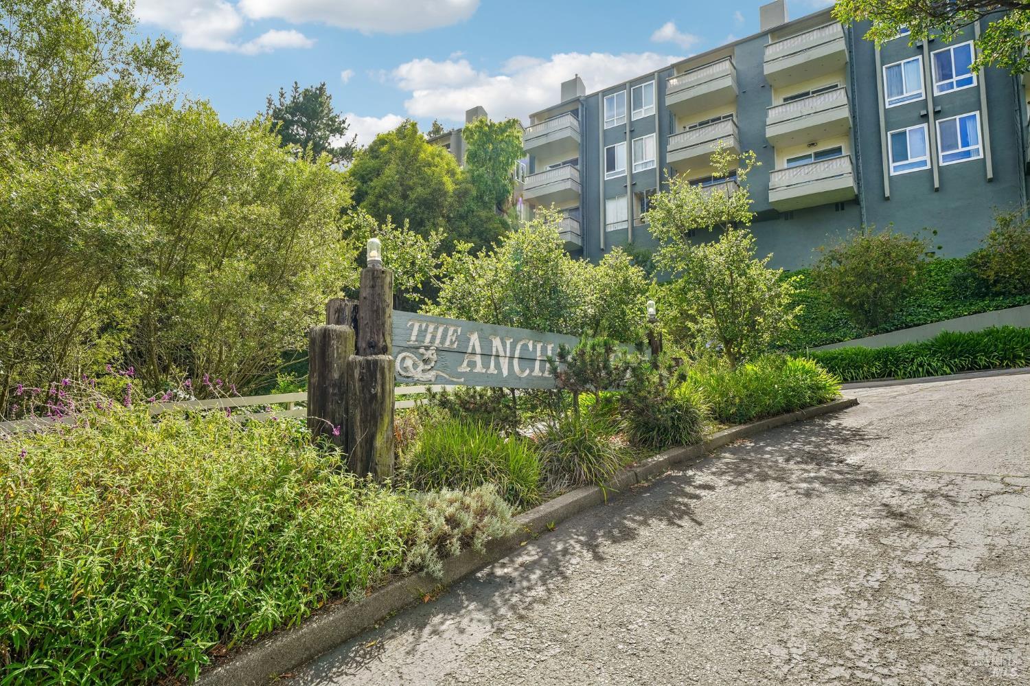 16 Anchorage Road Sausalito CA 94965