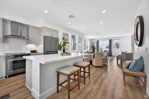 401 Semillon Lane Santa Rosa CA 95403