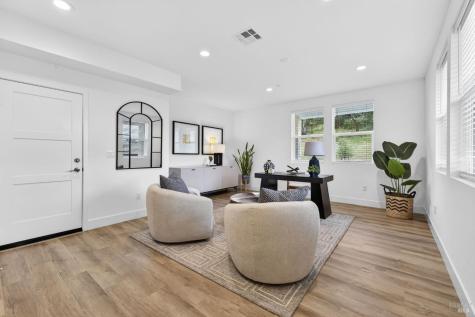 401 Semillon Lane Santa Rosa CA 95403