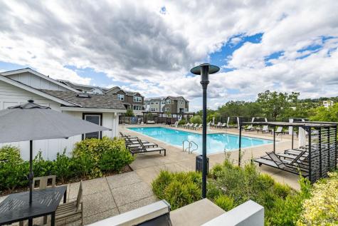 401 Semillon Lane Santa Rosa CA 95403