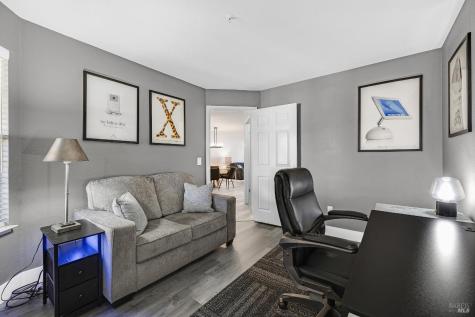 36 Bridle Path Lane Novato CA 94945