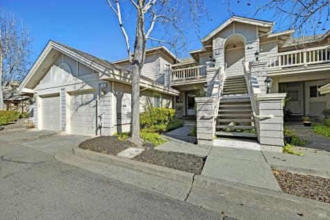 36 Bridle Path Lane Novato CA 94945