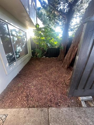 1733 Las Pravadas Court Santa Rosa CA 95409