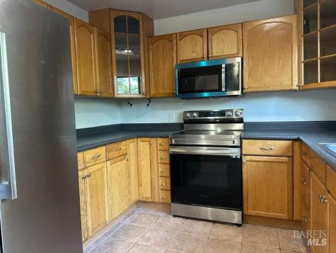 1733 Las Pravadas Court Santa Rosa CA 95409