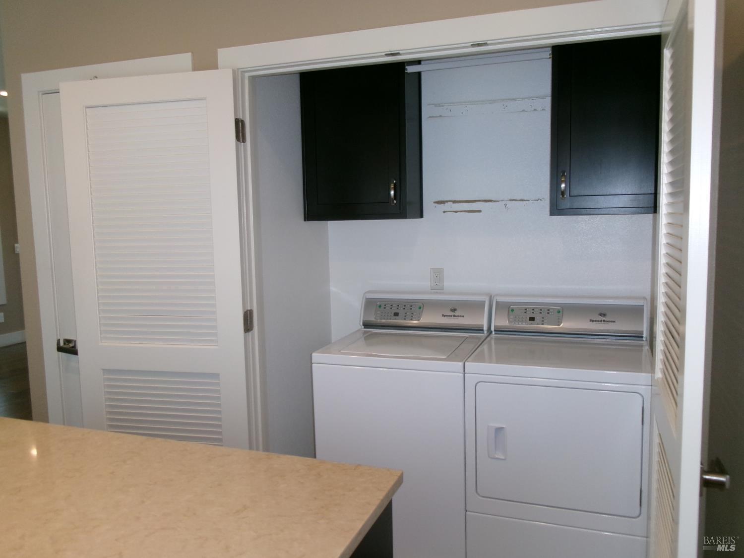 2073 Stonefield Lane Santa Rosa CA 95403