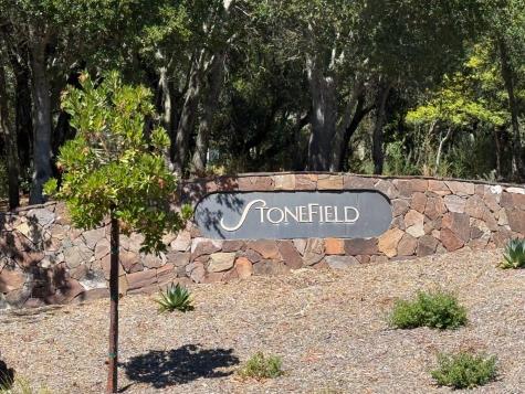 2073 Stonefield Lane Santa Rosa CA 95403