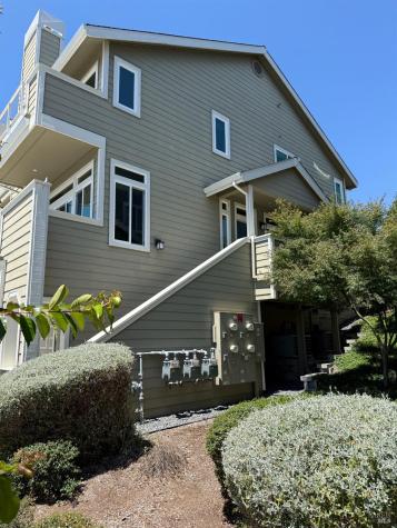 2073 Stonefield Lane Santa Rosa CA 95403