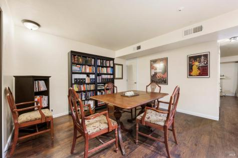 1804 Arroyo Sierra Circle Santa Rosa CA 95405