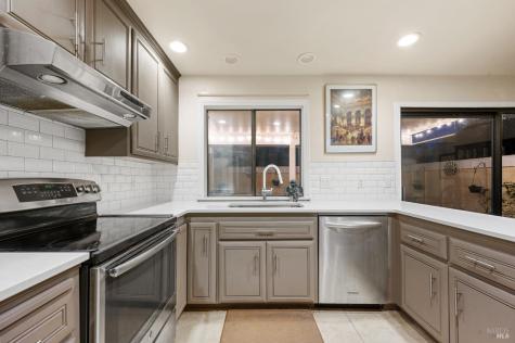 1804 Arroyo Sierra Circle Santa Rosa CA 95405