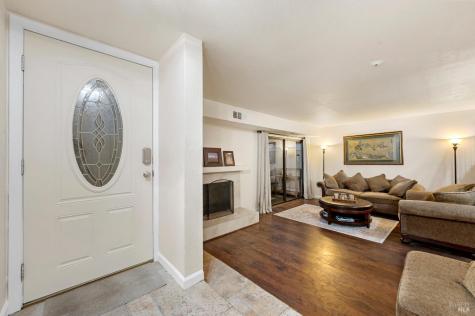 1804 Arroyo Sierra Circle Santa Rosa CA 95405