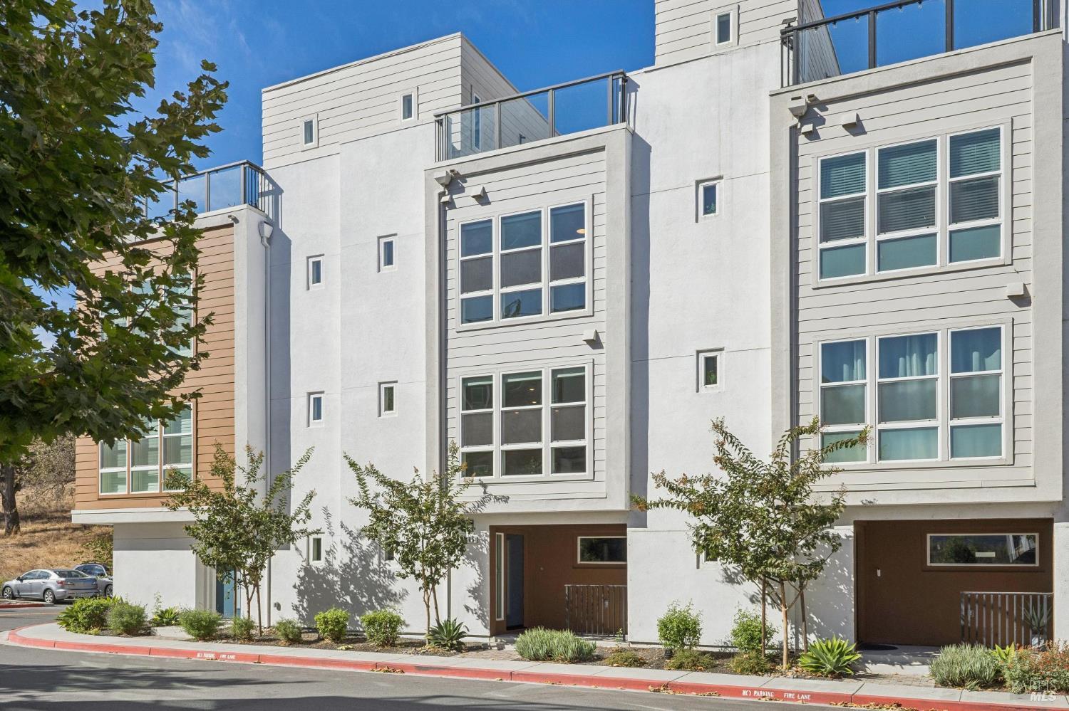 305 Verandah Avenue Novato CA 94945