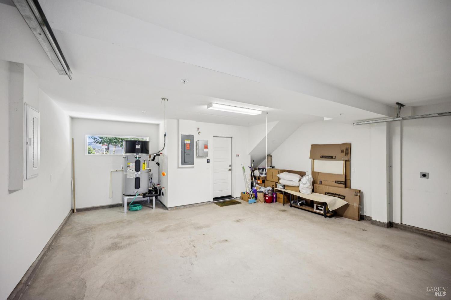 305 Verandah Avenue Novato CA 94945