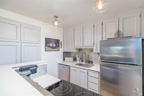 588 Seaver Drive Mill Valley CA 94941
