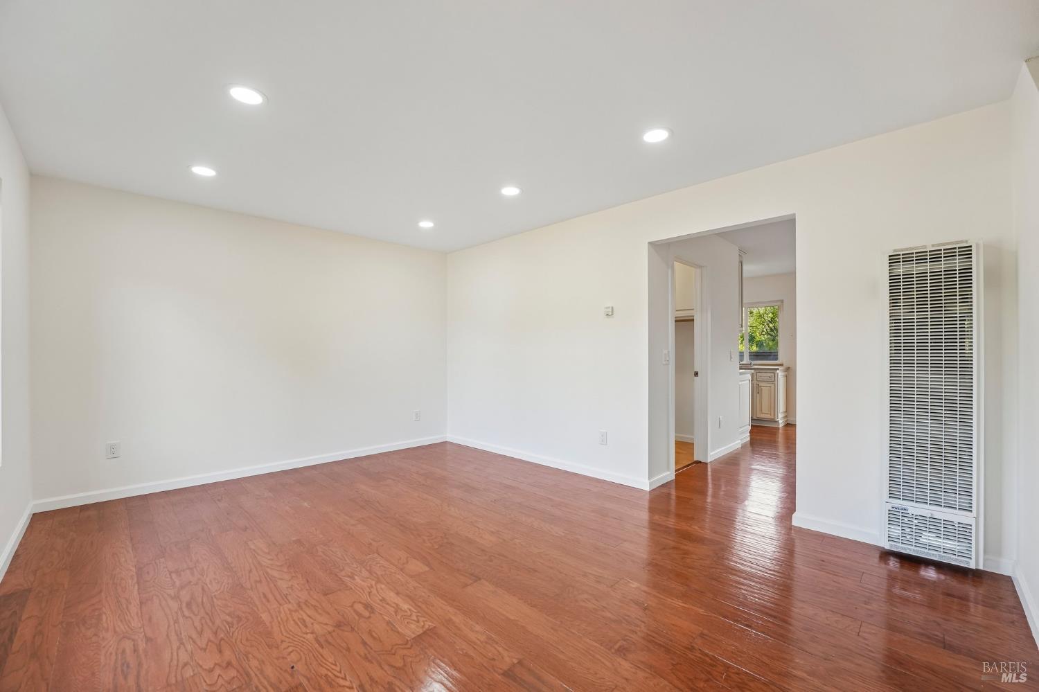 5022 Charmian Drive Santa Rosa CA 95409