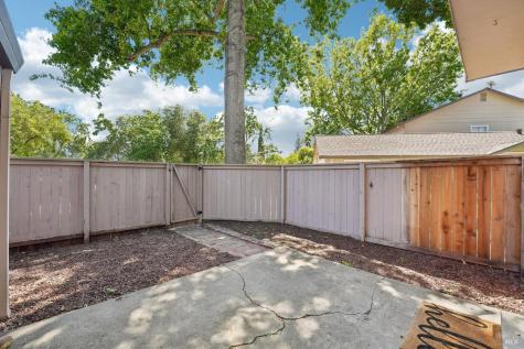 5022 Charmian Drive Santa Rosa CA 95409