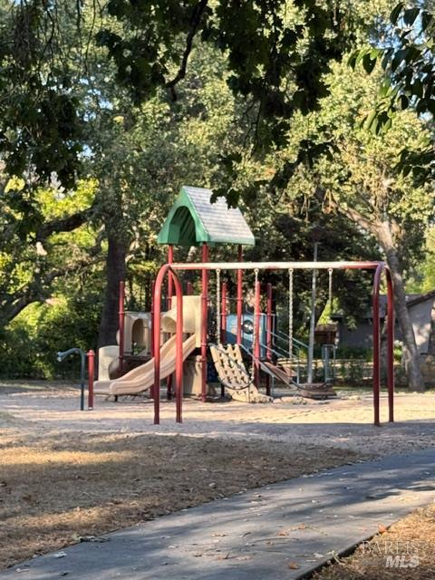 5022 Charmian Drive Santa Rosa CA 95409