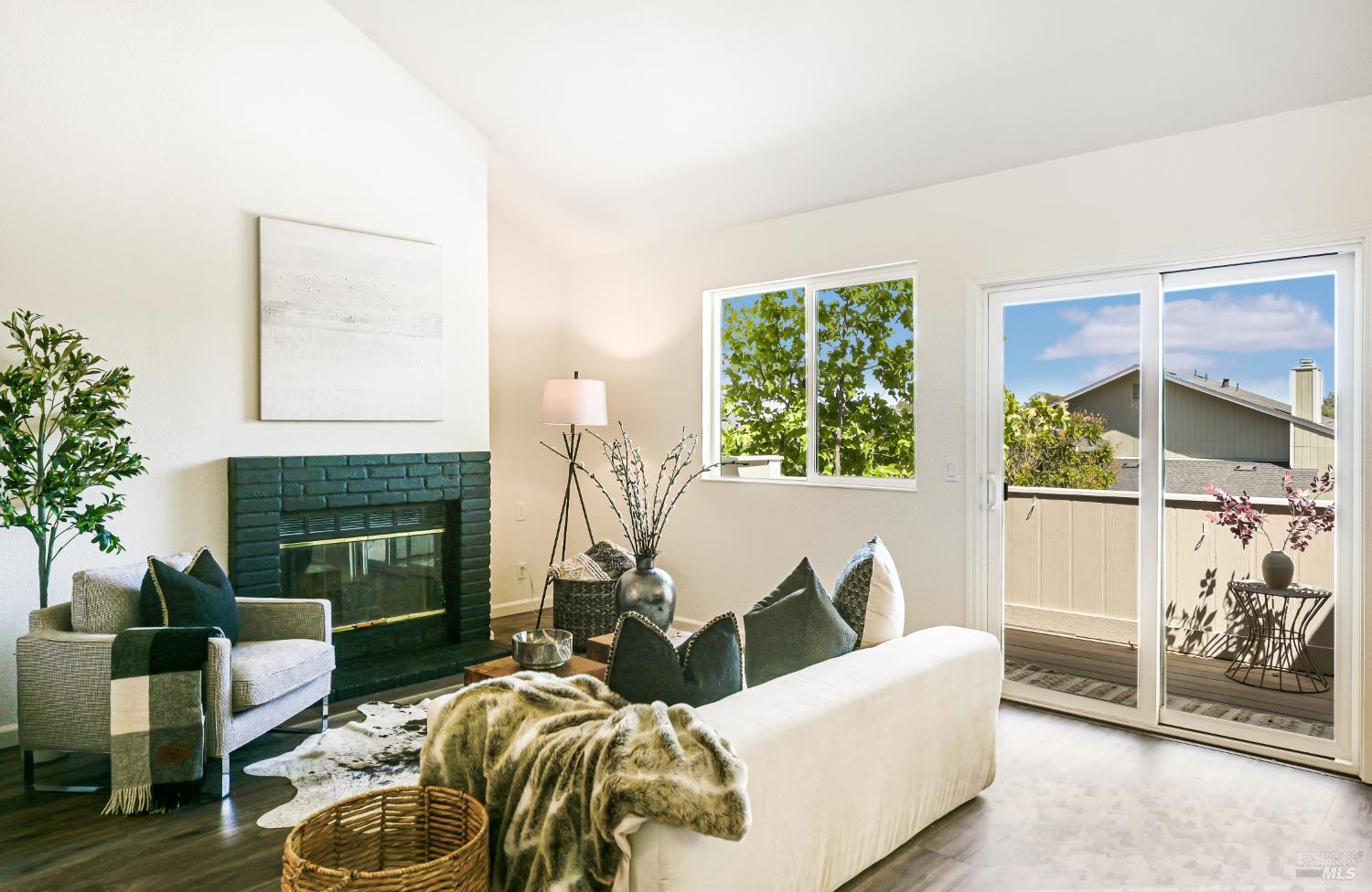 16 Rosewood Drive Novato CA 94947