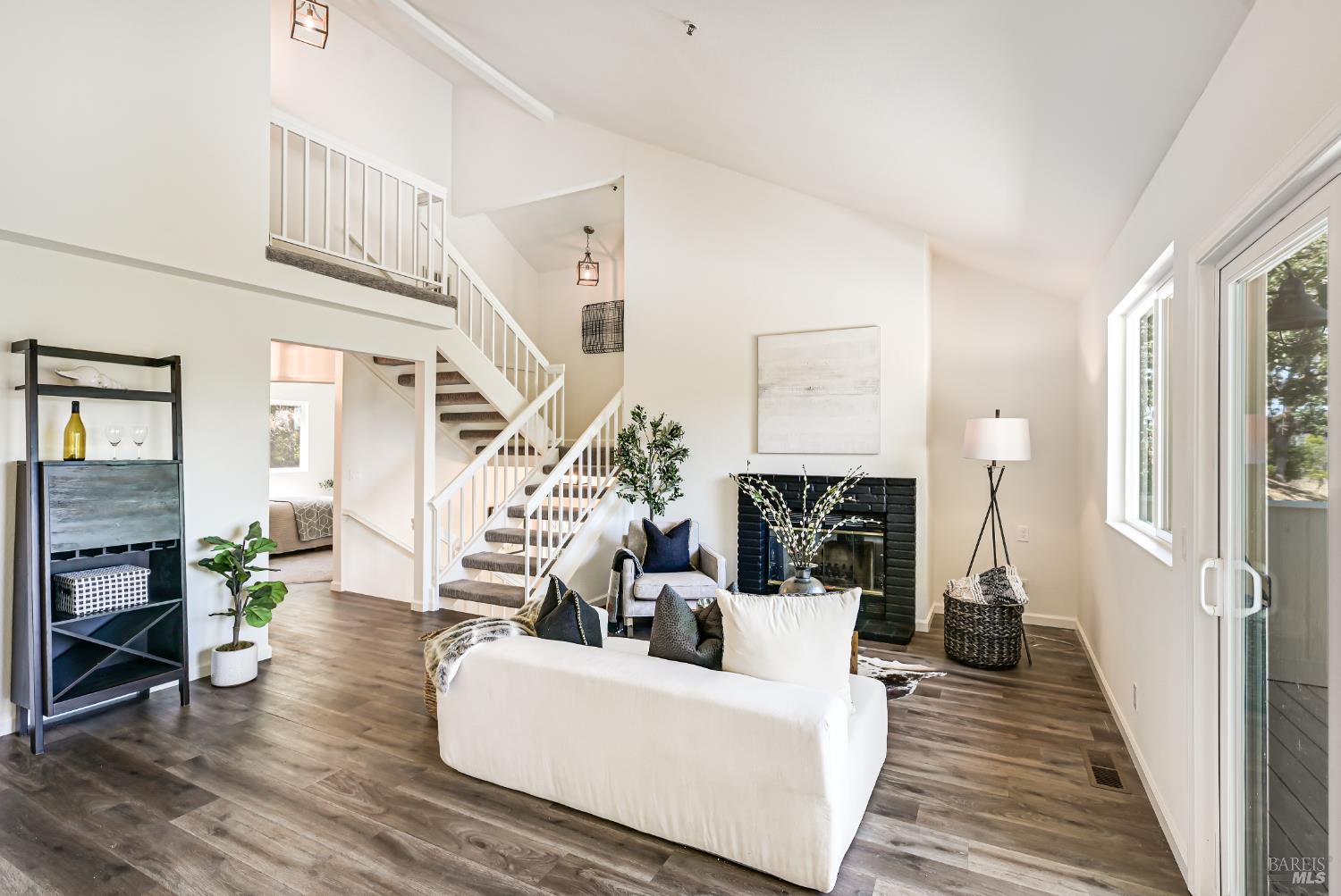 16 Rosewood Drive Novato CA 94947