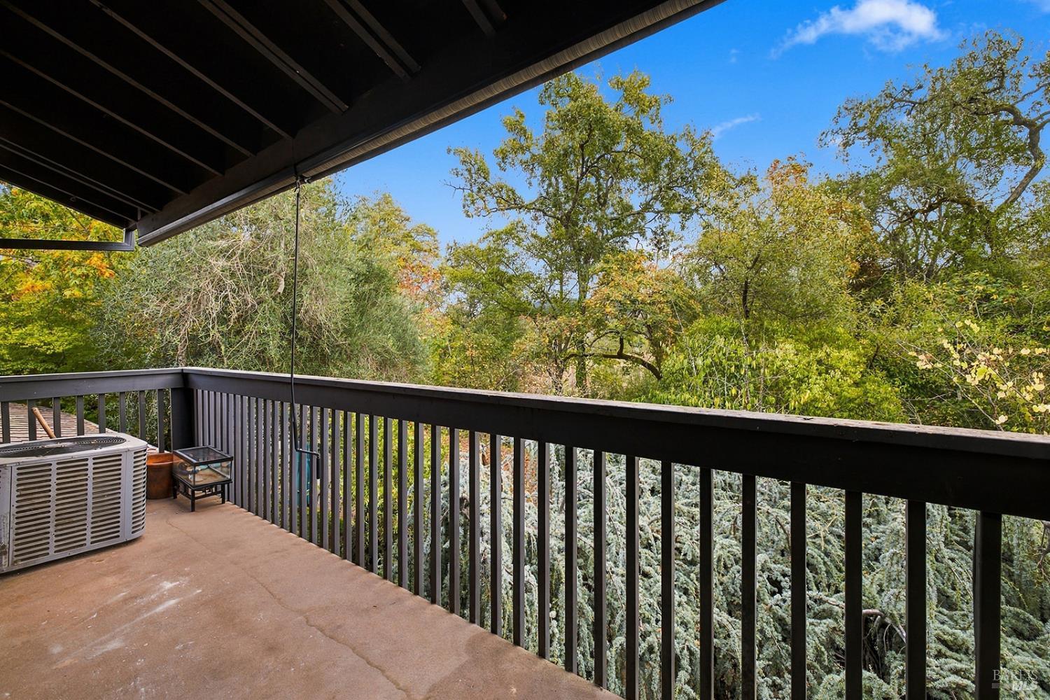 344 Los Alamos Road Santa Rosa CA 95409