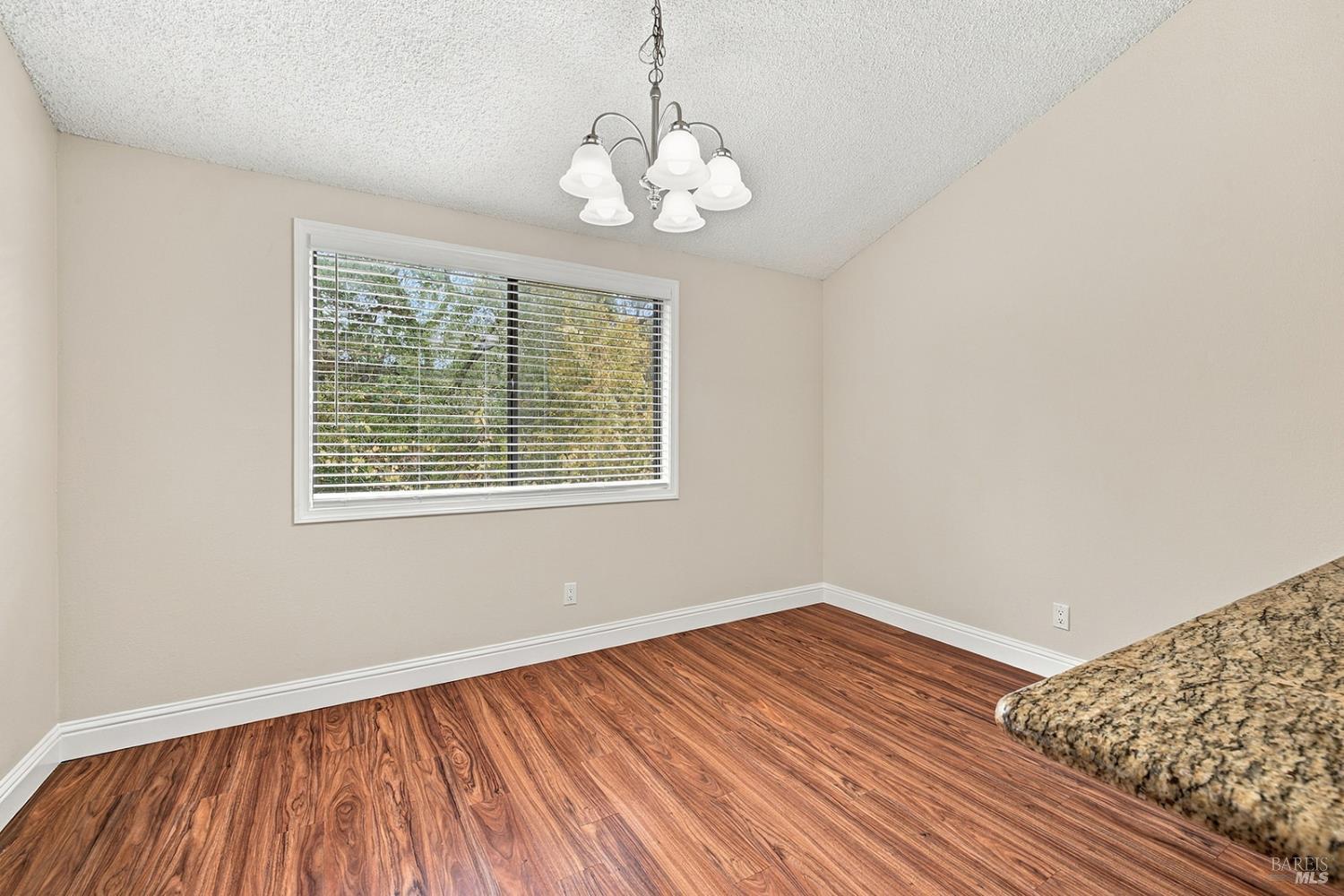 344 Los Alamos Road Santa Rosa CA 95409
