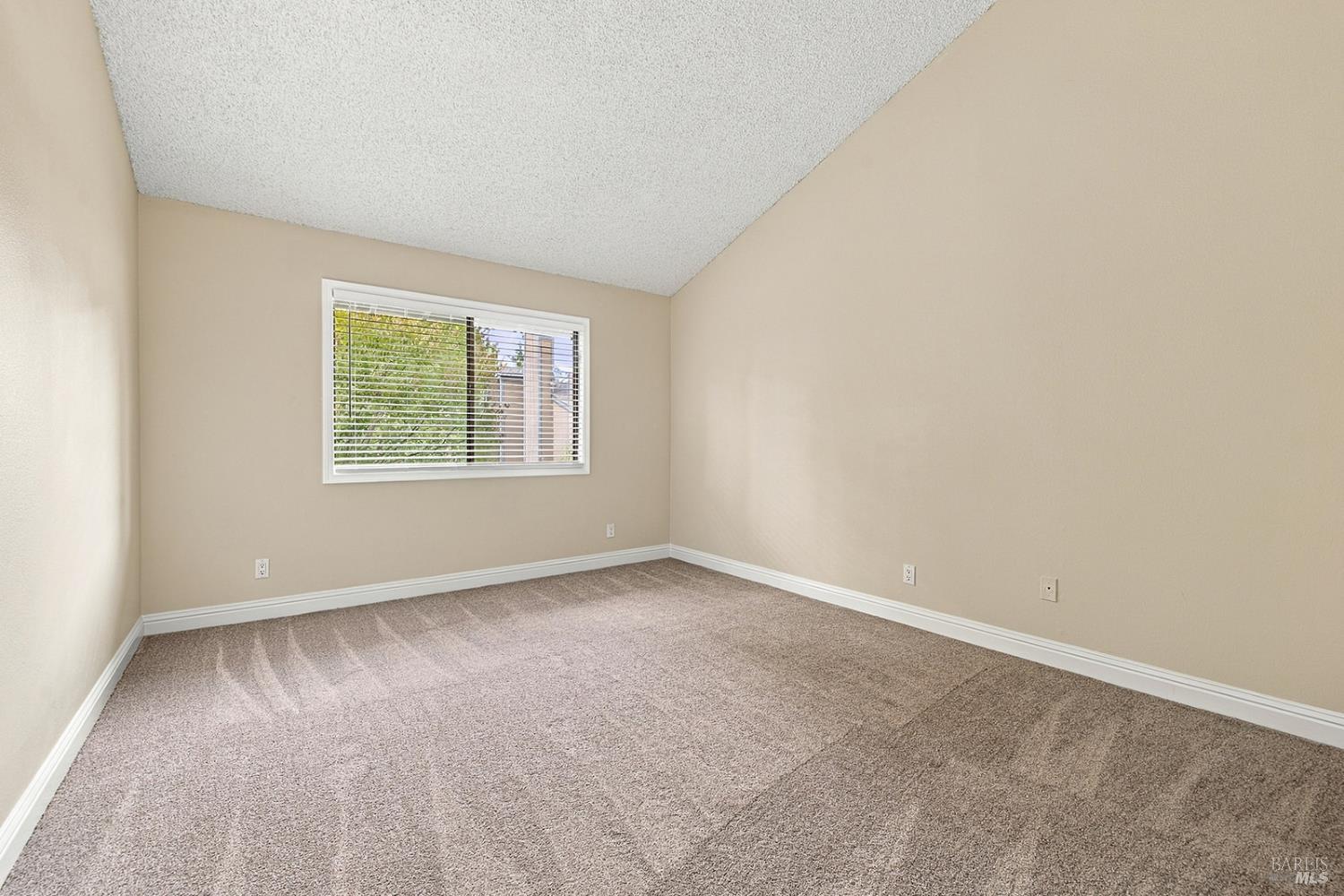 344 Los Alamos Road Santa Rosa CA 95409