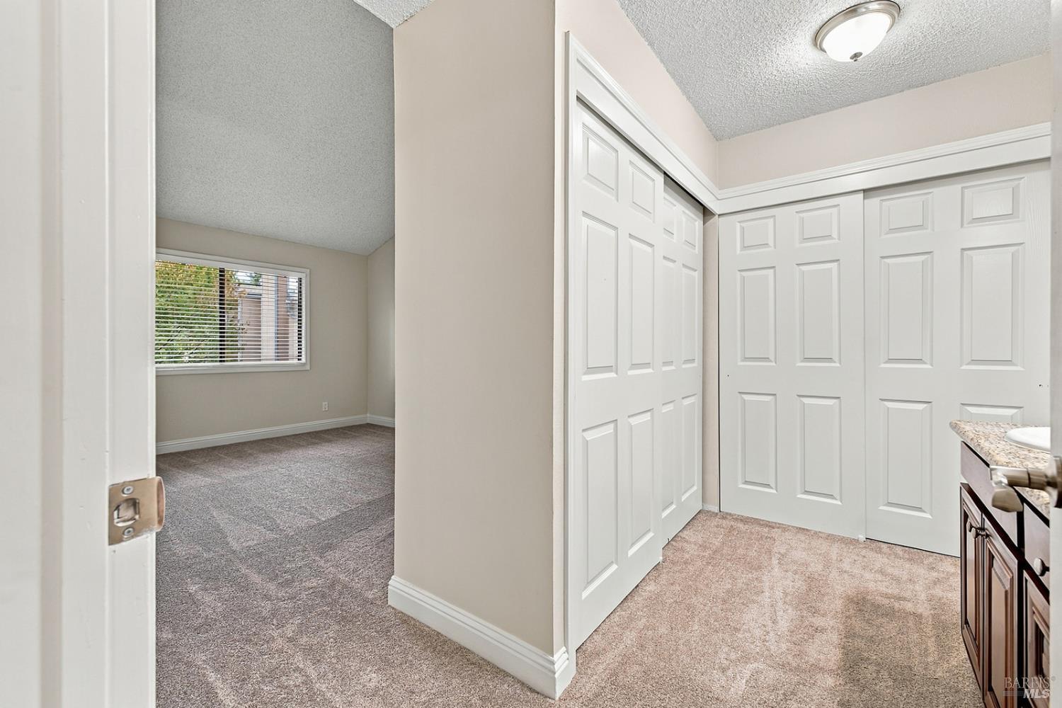 344 Los Alamos Road Santa Rosa CA 95409