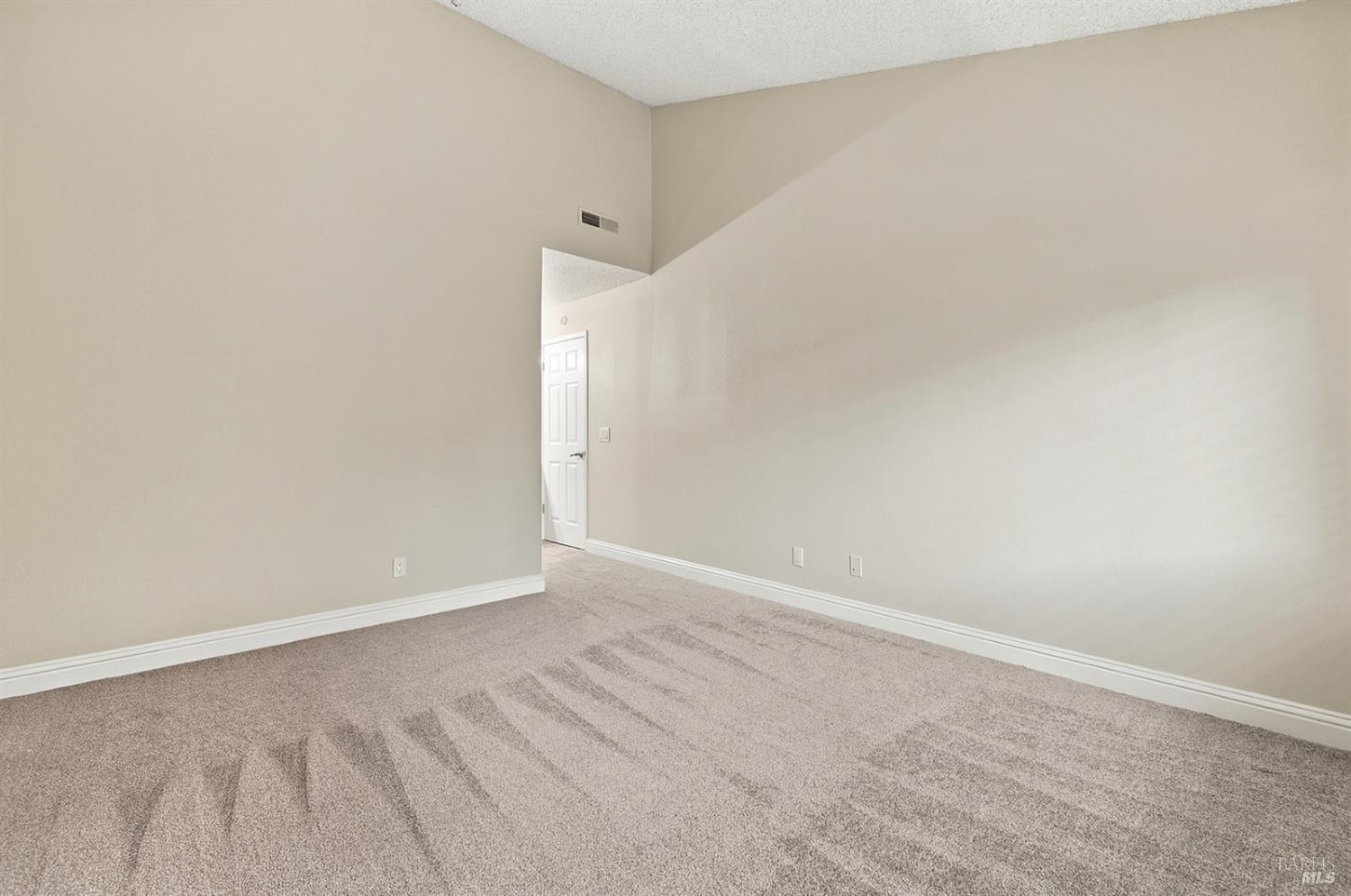344 Los Alamos Road Santa Rosa CA 95409